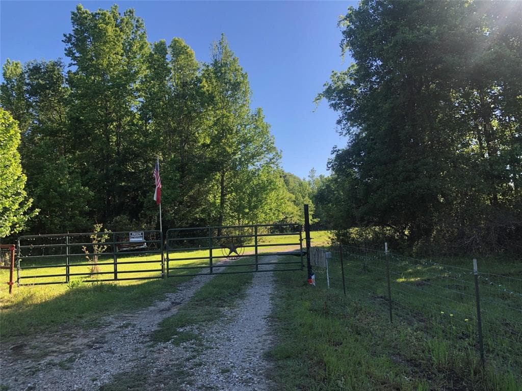 306 Rs County Road 2310