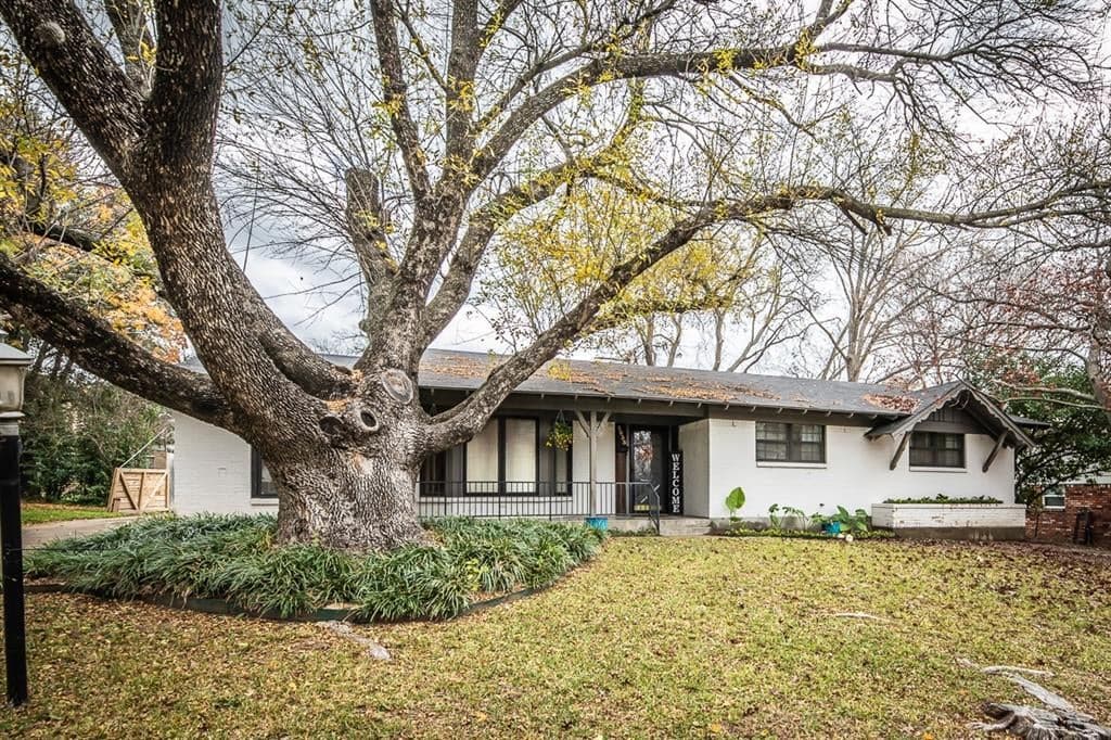 3833 Marys Creek Dr