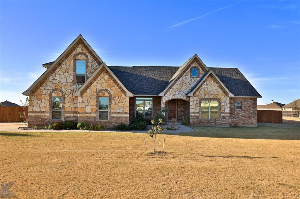 226 Dove Creek Path