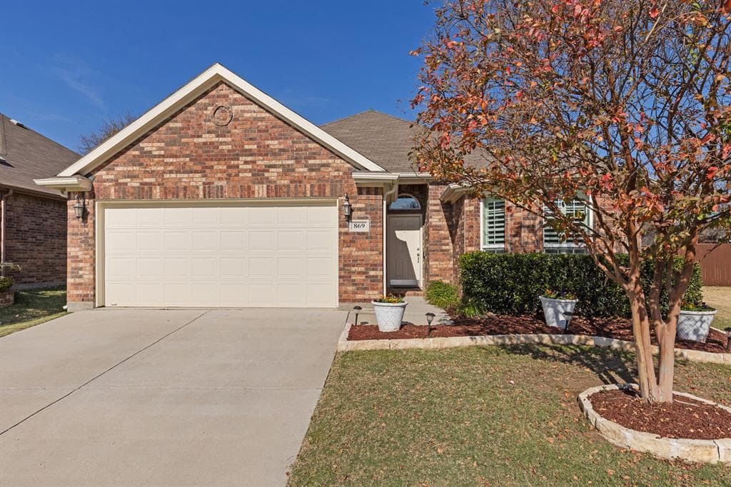 869 Witherby Ln