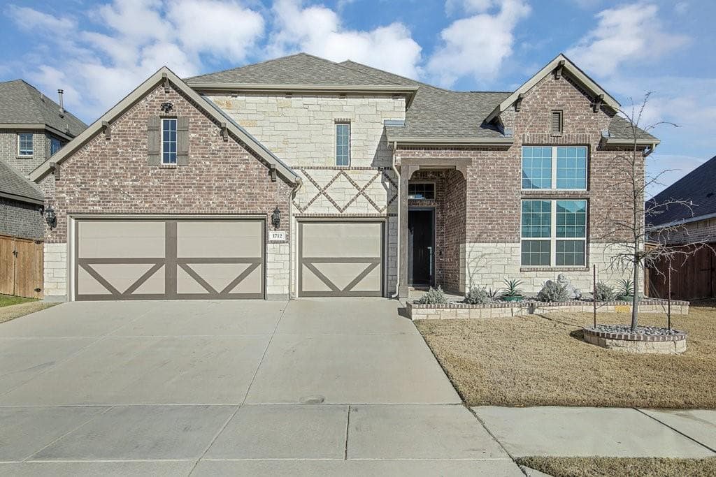 1712 Bellinger Dr