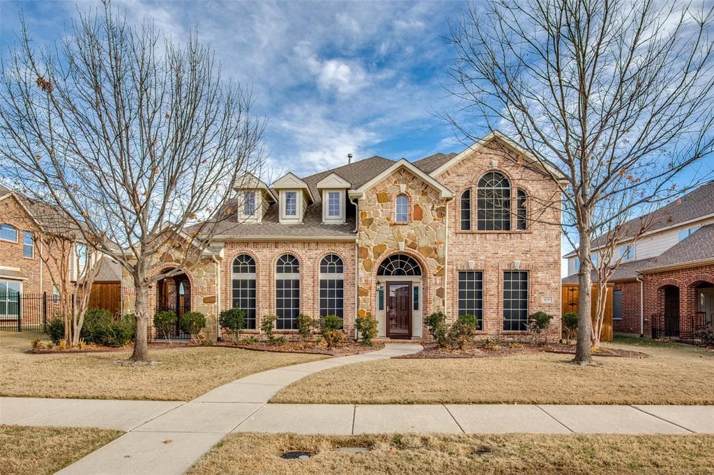 659 Hidden River Dr