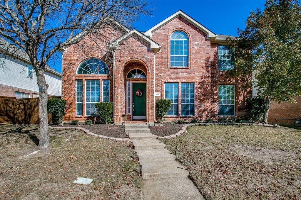 433 Ridge Point Dr