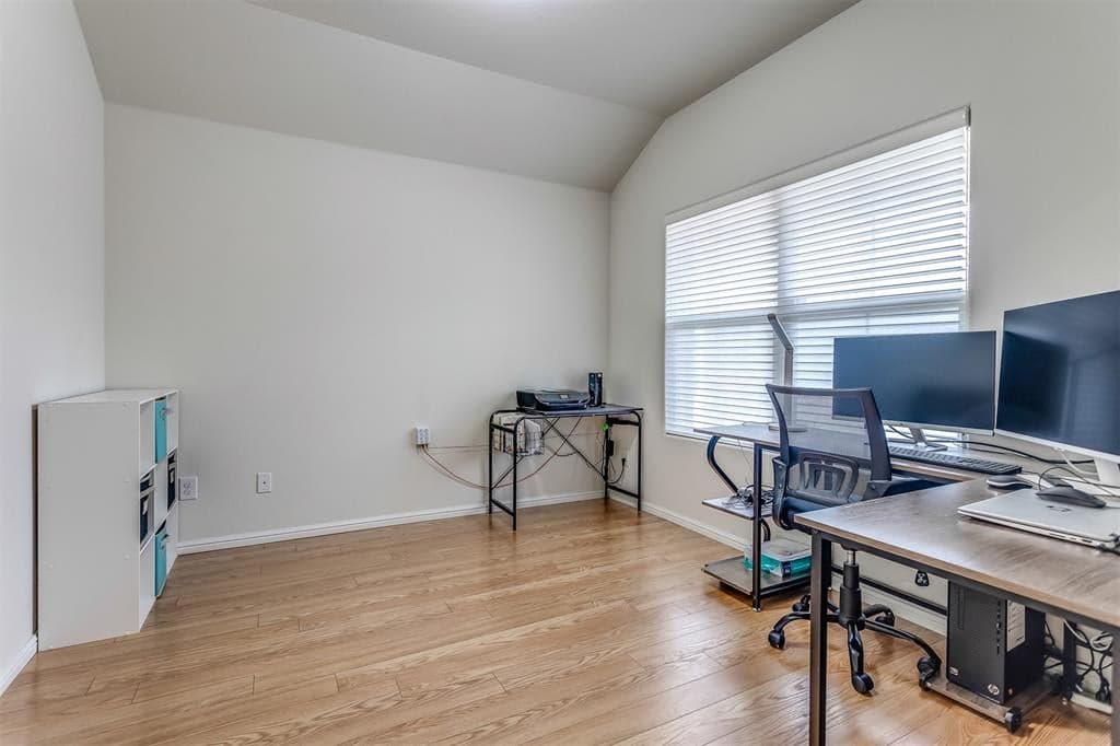 Gallery image 4