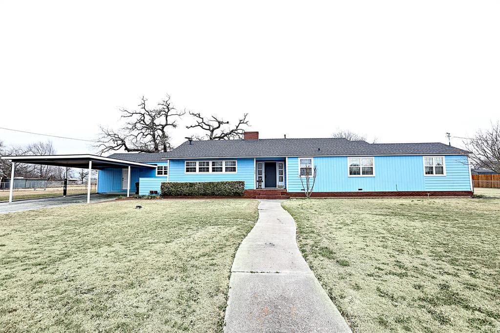 409 Strong St