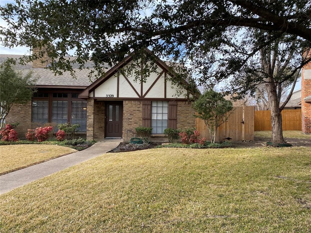 3329 Lanarc Dr
