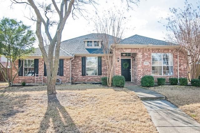 1434 Christine Dr