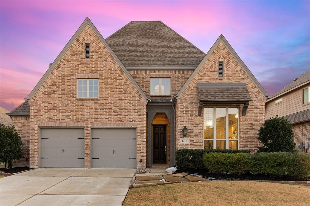 4701 Crossvine Dr