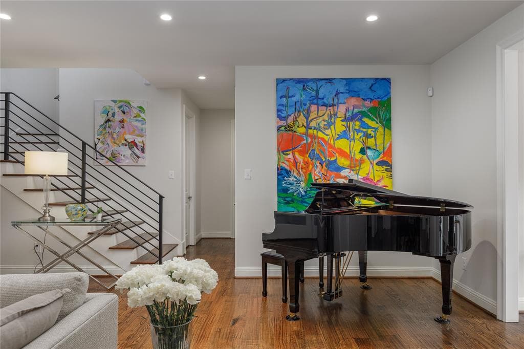 Gallery image 3