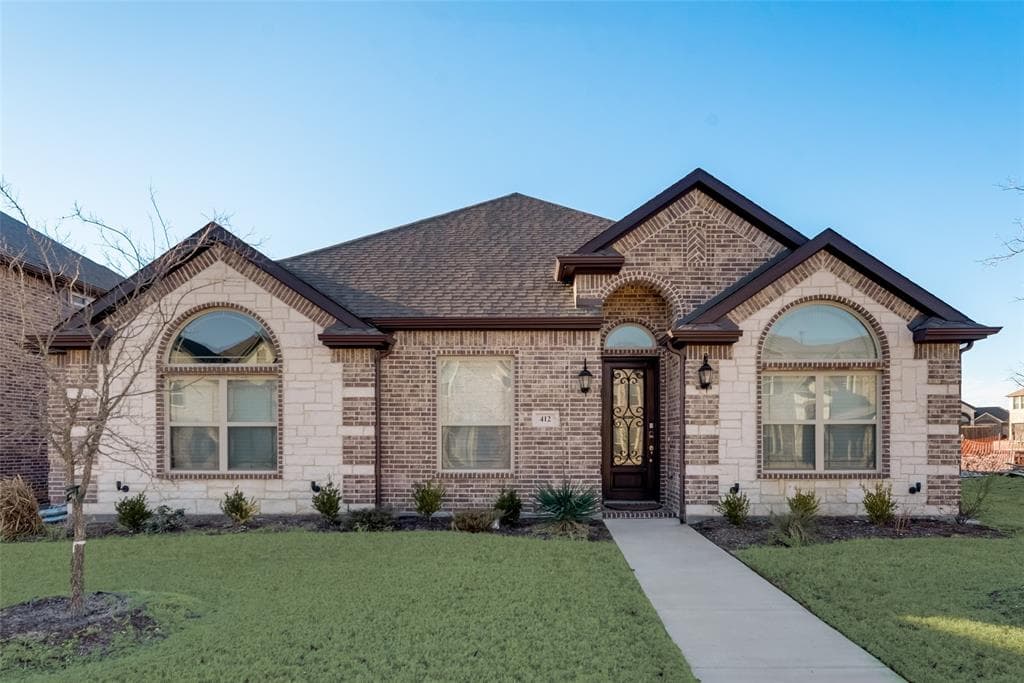 412 Harvest Grove Dr