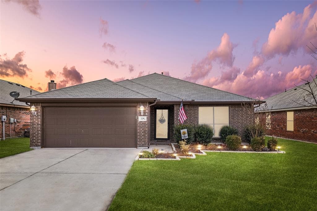 229 Spring Hollow Dr