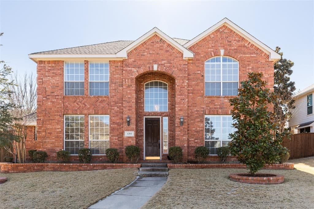 1205 Rainforest Ln