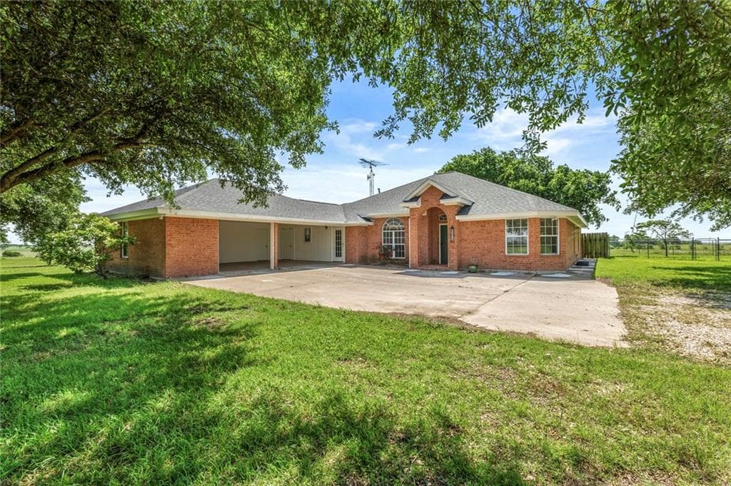 2436 4 Mile Rd