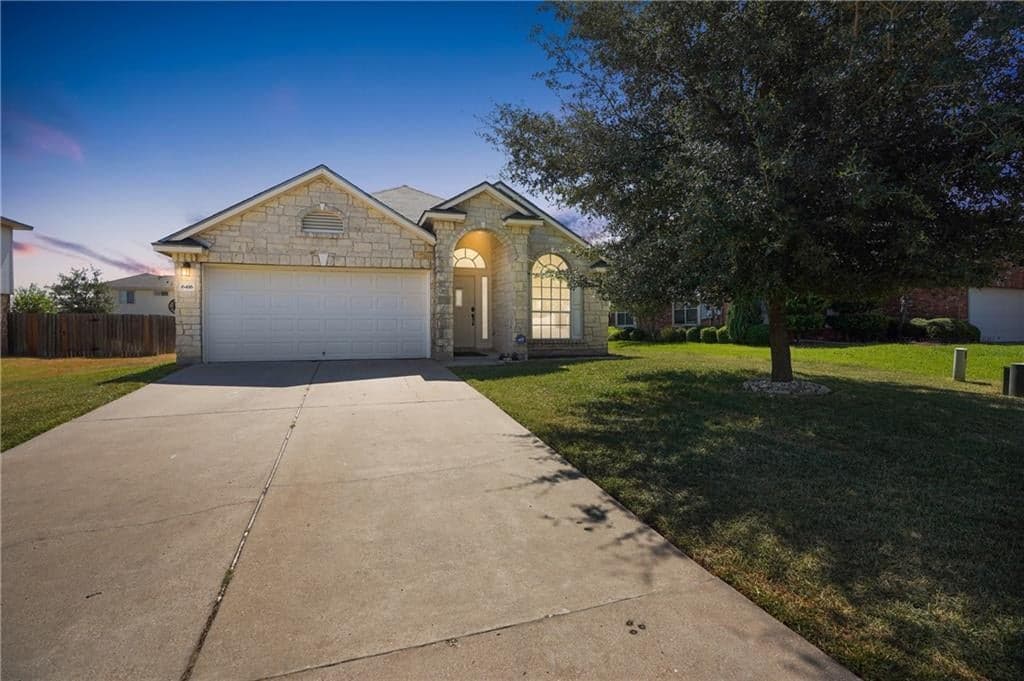 6416 Crystal Ct