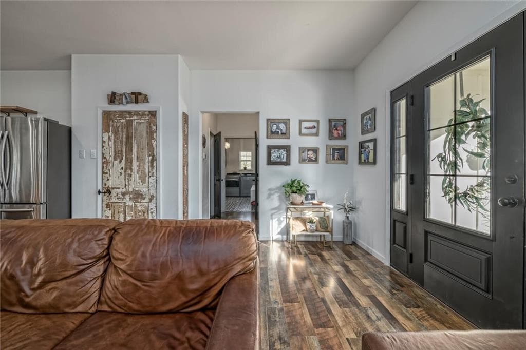 Gallery image 3