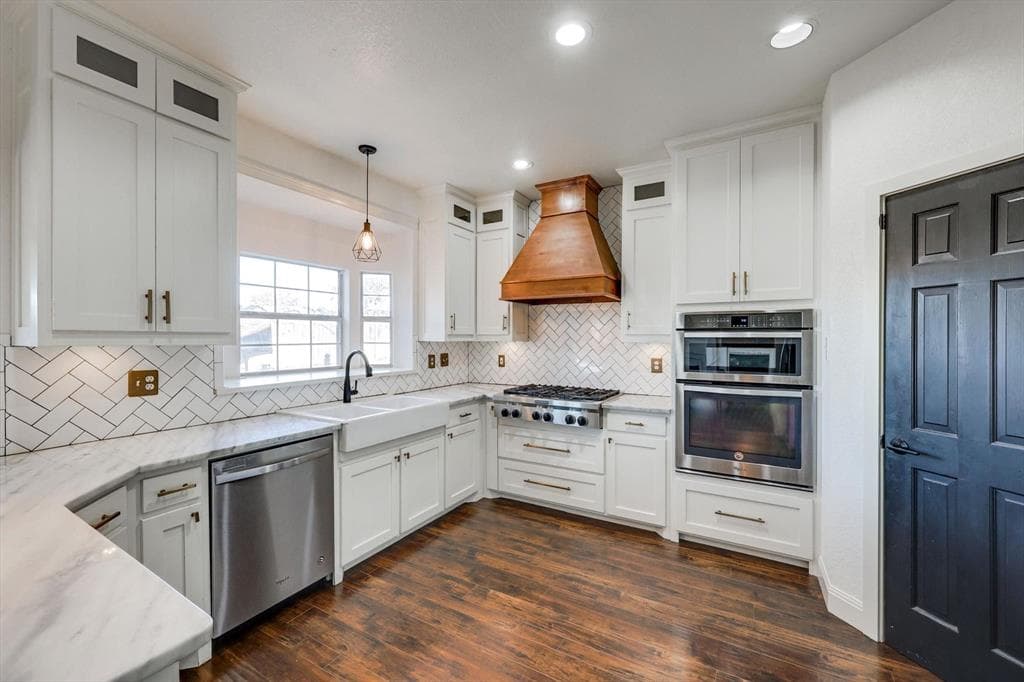 2745 Fox Glenn Ct