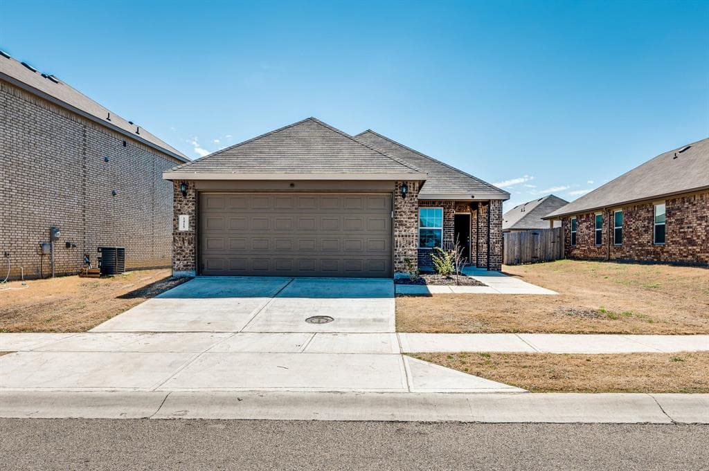1415 Kinglet Dr