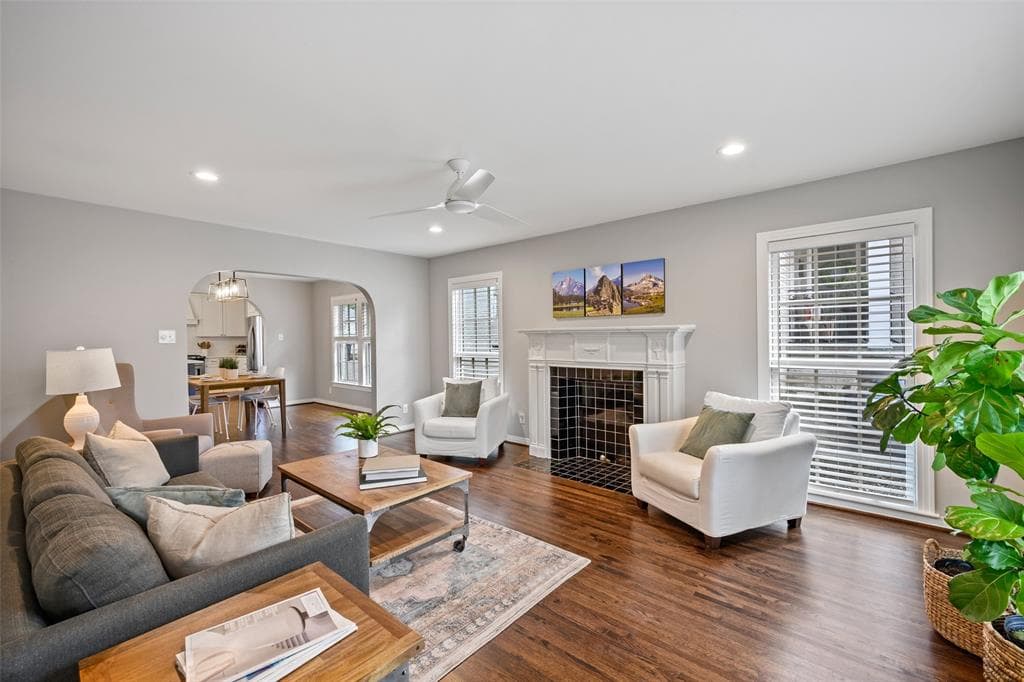 Gallery image 3