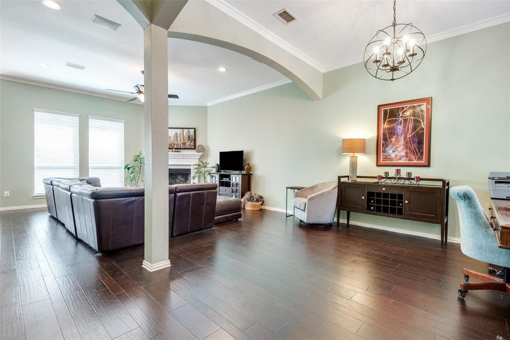 Gallery image 4
