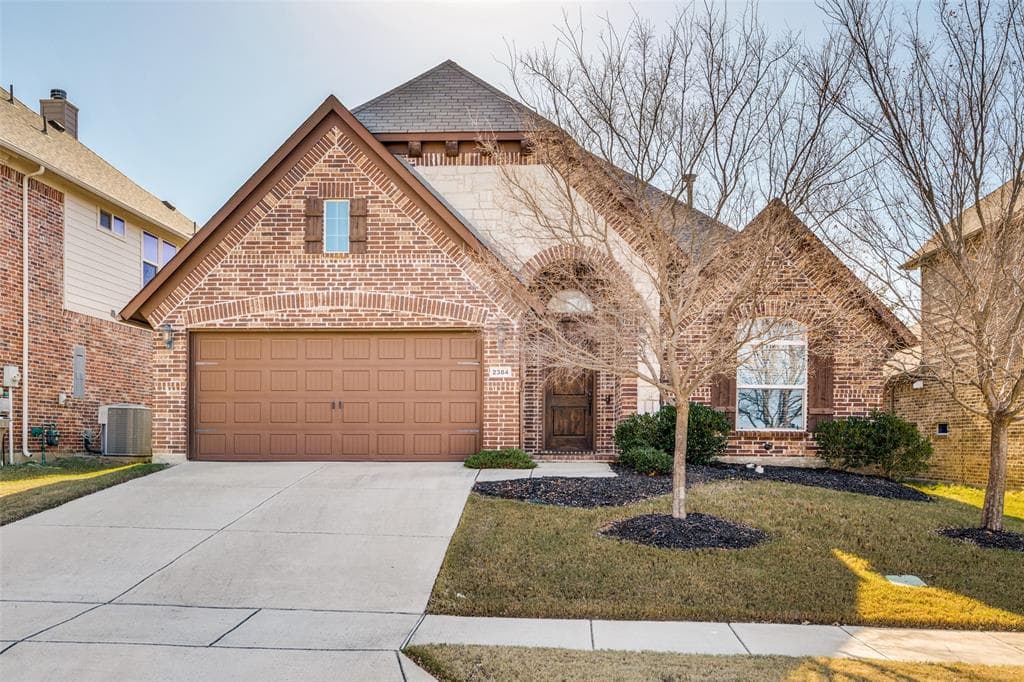 2384 Ranchview Dr