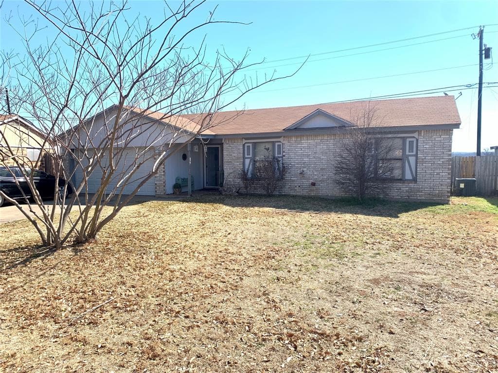 1403 Berry Dr