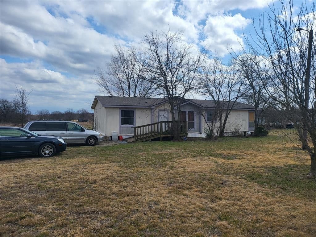 9116 County Road 513