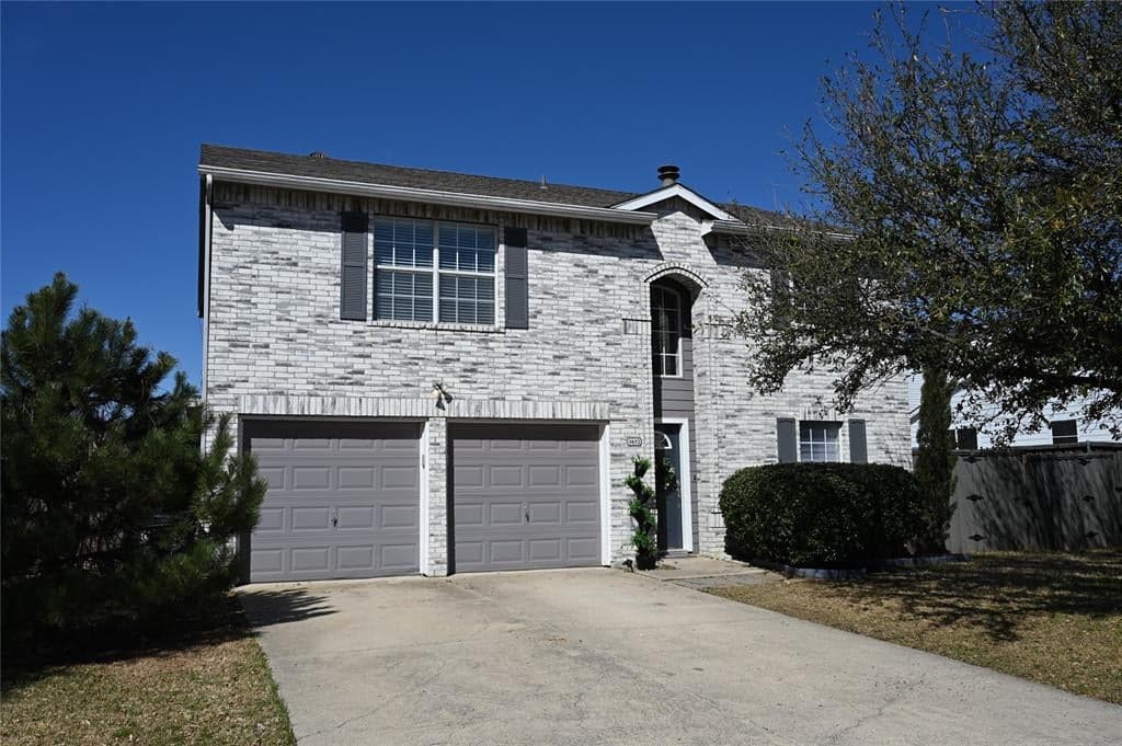 1032 Lake Trail Dr