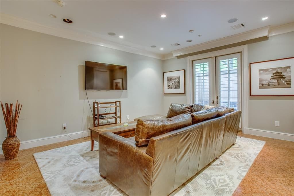 Gallery image 4