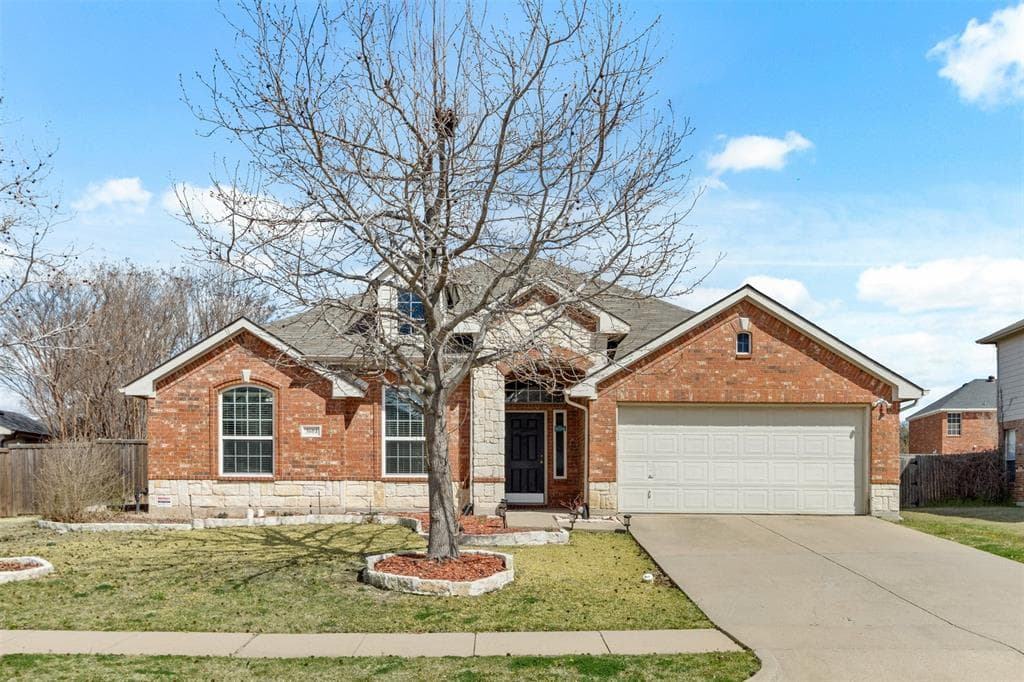 3604 Catalpa Dr