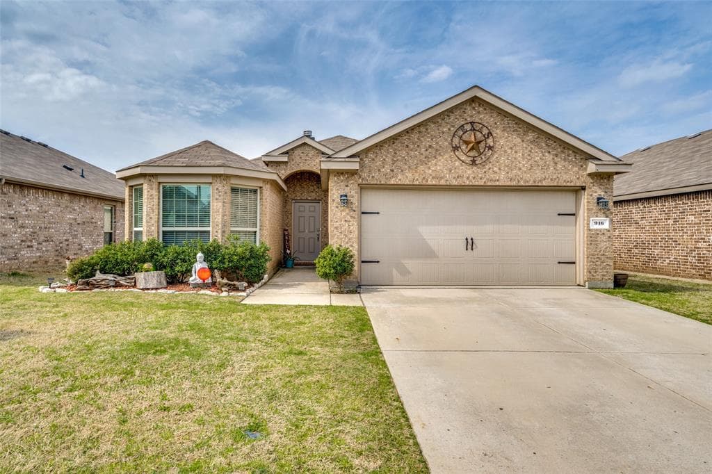 916 Cheyenne Dr