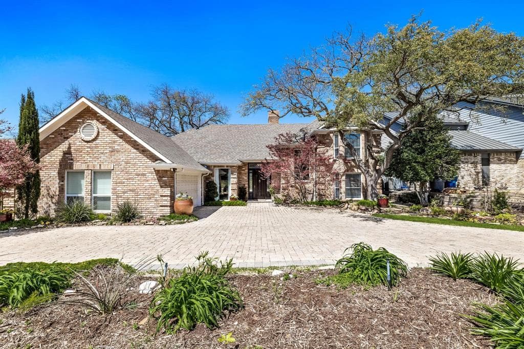 5723 Brushy Creek Trl