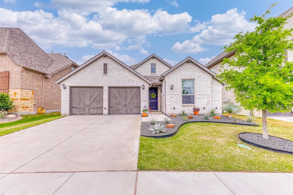 604 Ardath Dr