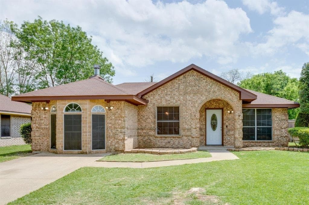 520 Mary Jane Ln