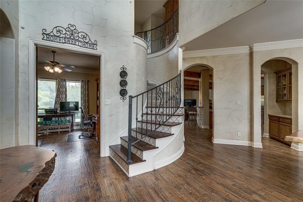Gallery image 4