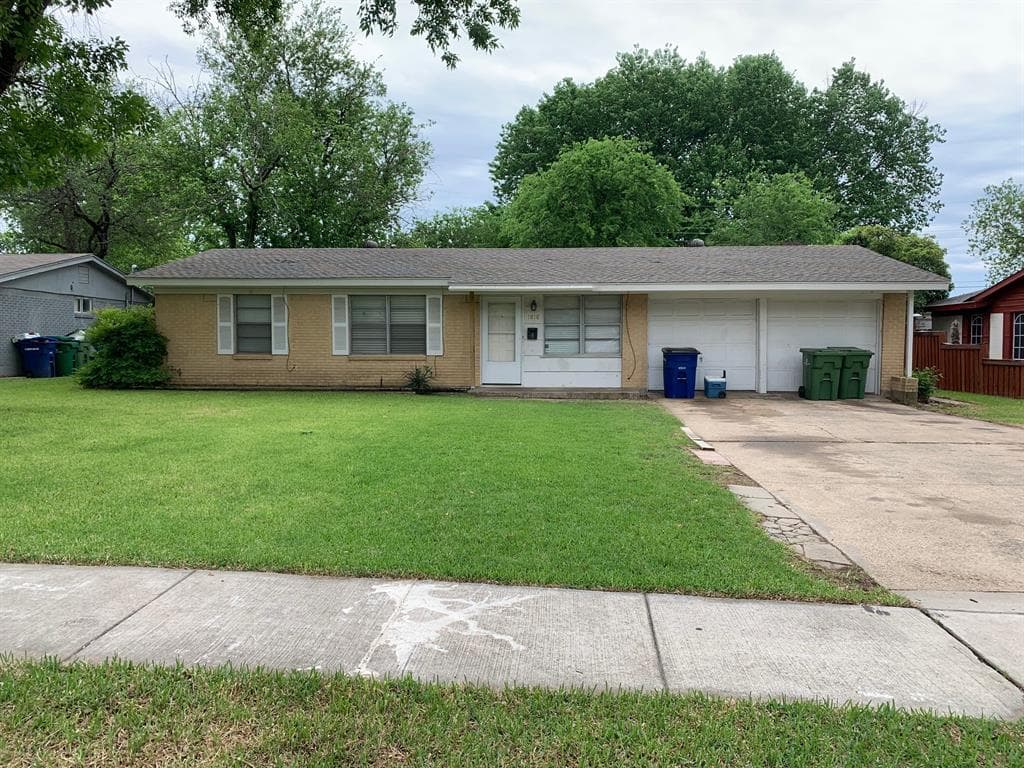 1818 Highland Dr