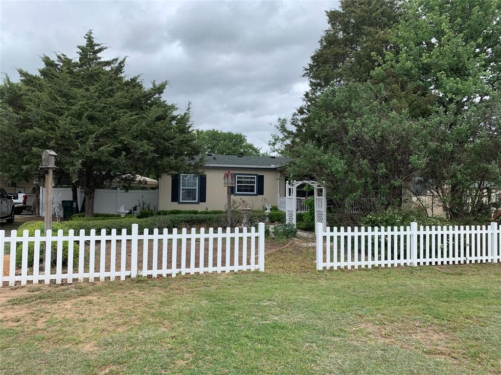 107 Briar Oaks Ct