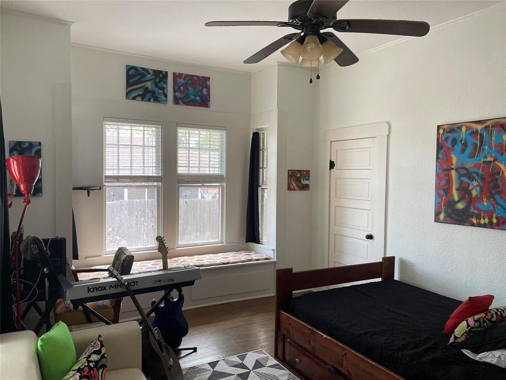 Gallery image 2