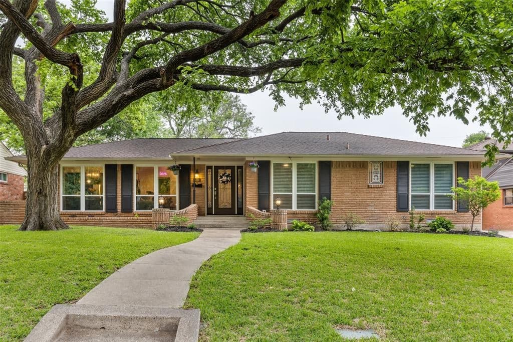 1226 Cherrywood Dr