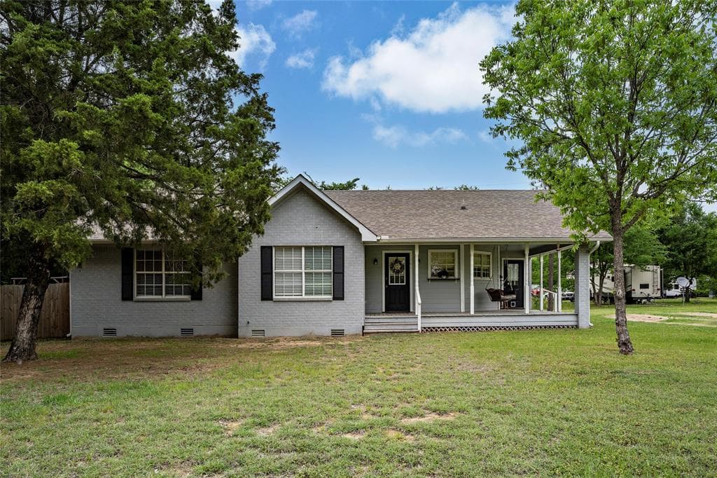 141 Westwood Dr