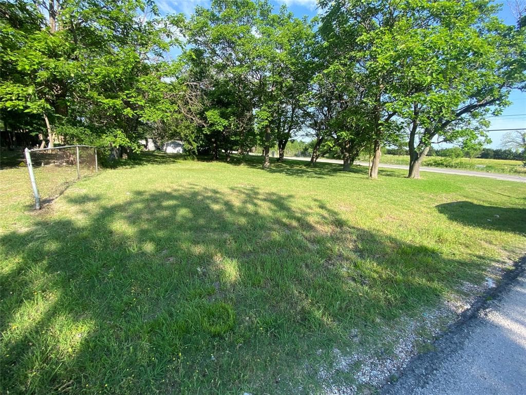 121 Lynne Dr