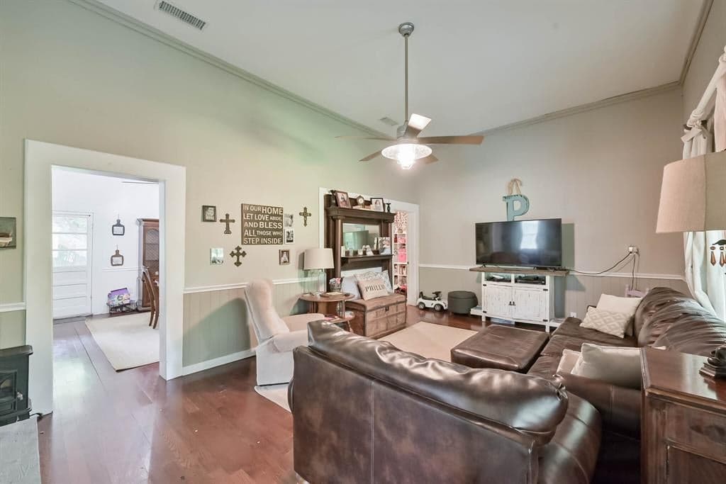 Gallery image 4