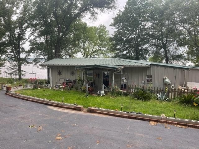 16074 County Road 4256 S