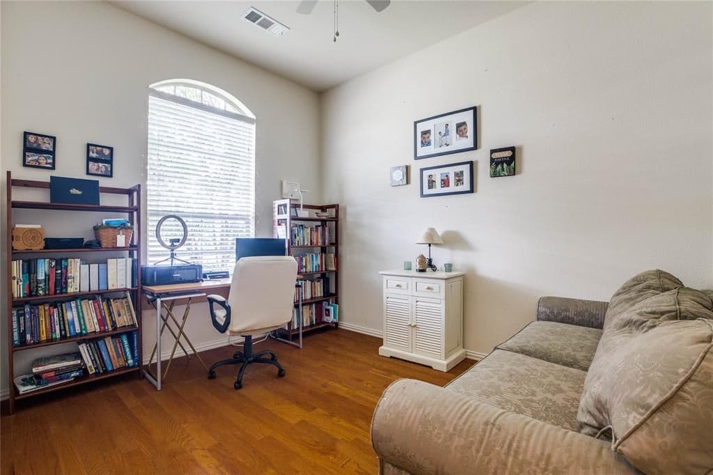 Gallery image 4
