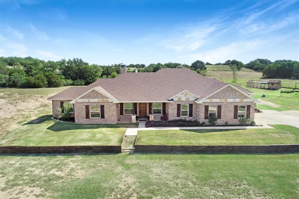 339 Kendall Cir