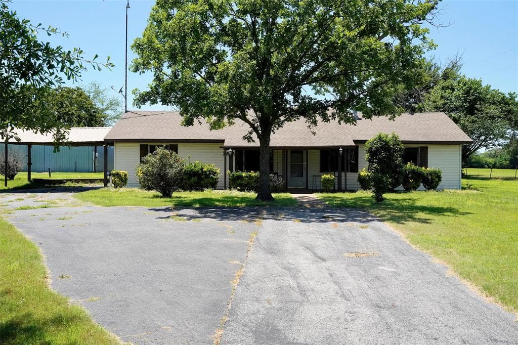 1321 County Road 1360