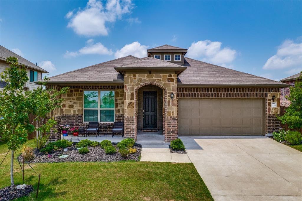 1997 Indigo Ln