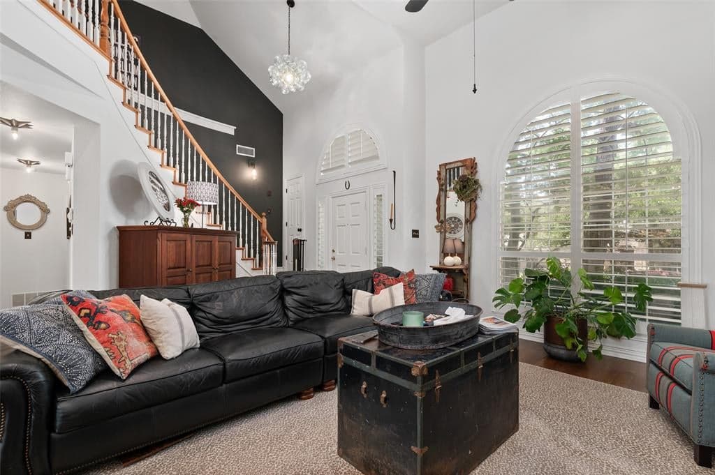 Gallery image 2