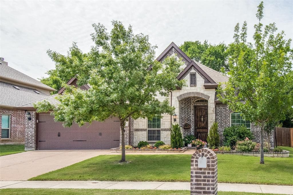 4012 Magnolia Ridge Dr