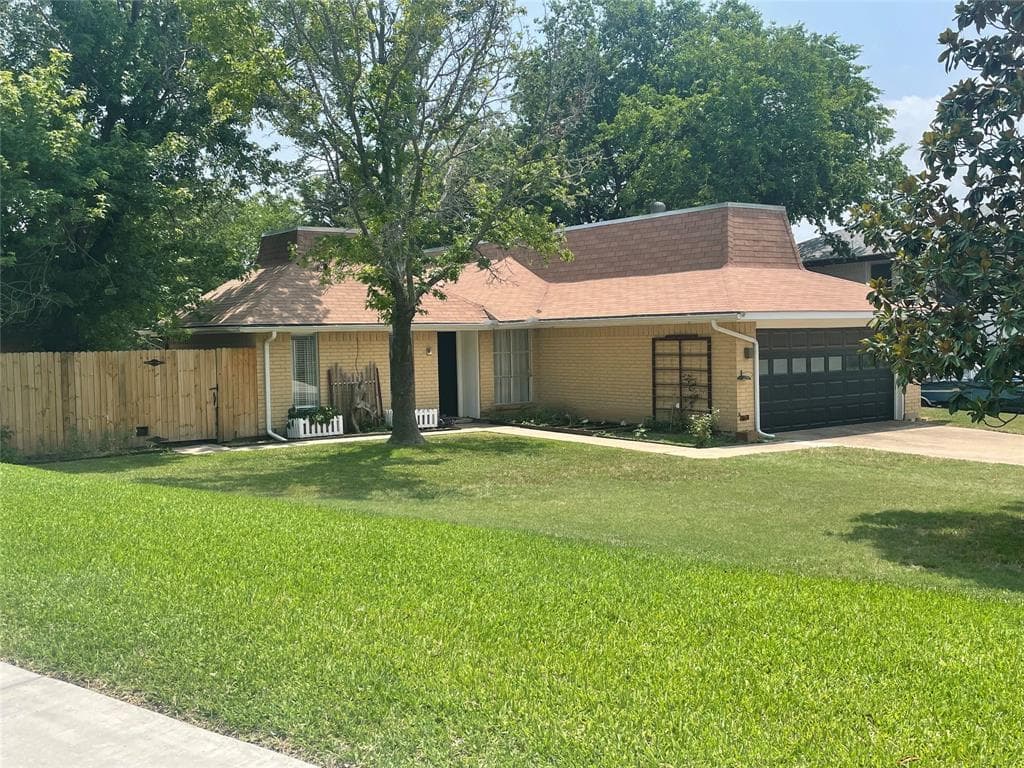 8917 Pagosa Dr