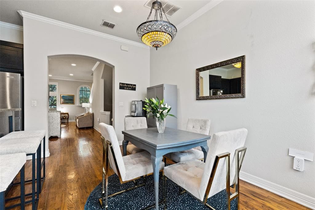 Gallery image 3